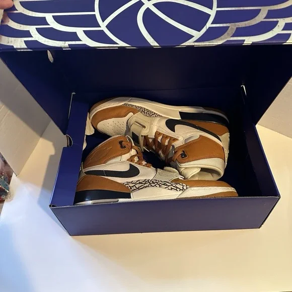 Size 12 - Just Don‎ x Jordan Legacy 312 Medicine Ball
